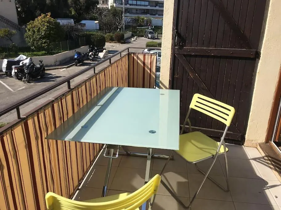 La Calmeraie Villeneuve-Loubet Apartmán