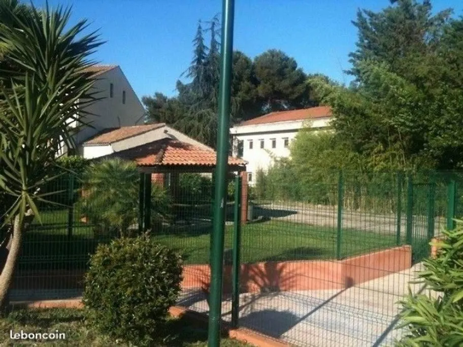 La Calmeraie Villeneuve-Loubet 0*,